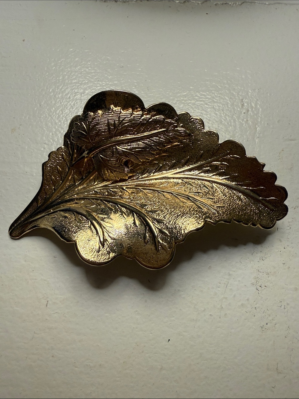 Vintage Jeri-Lou Leaf Scarf Clip Bronze Tone Detailed Fall Costume Jewelry